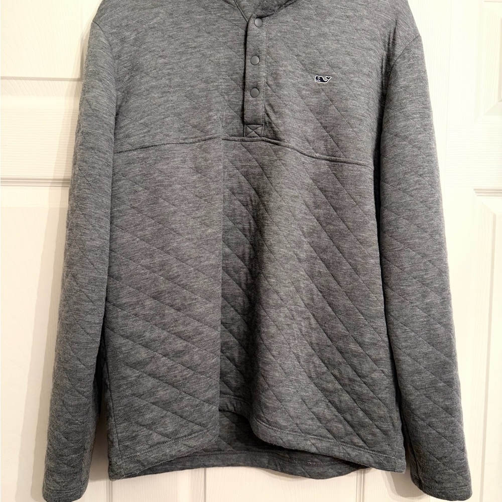 Vineyard Vines Heather Gray Crewneck Tee with Whale Logo